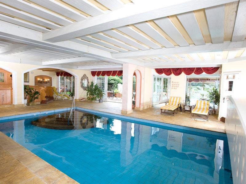 Hotel Landgut Zapfenhof Zellbergeben Экстерьер фото